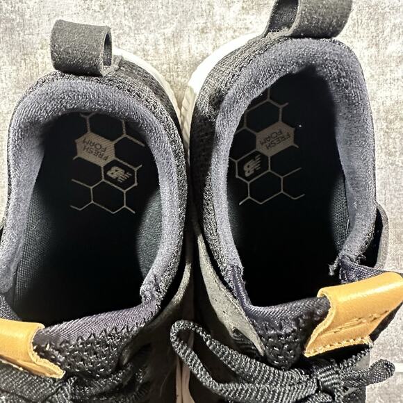 NEW BALANCE FRESH FOAM SPORT V1 BLACK ATHLETIC SHOE WOMEN 8.5 - Picture 2 of 7